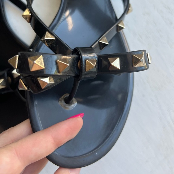 Valentino Garvani Rockstud jelly sandals - Picture 4 of 8